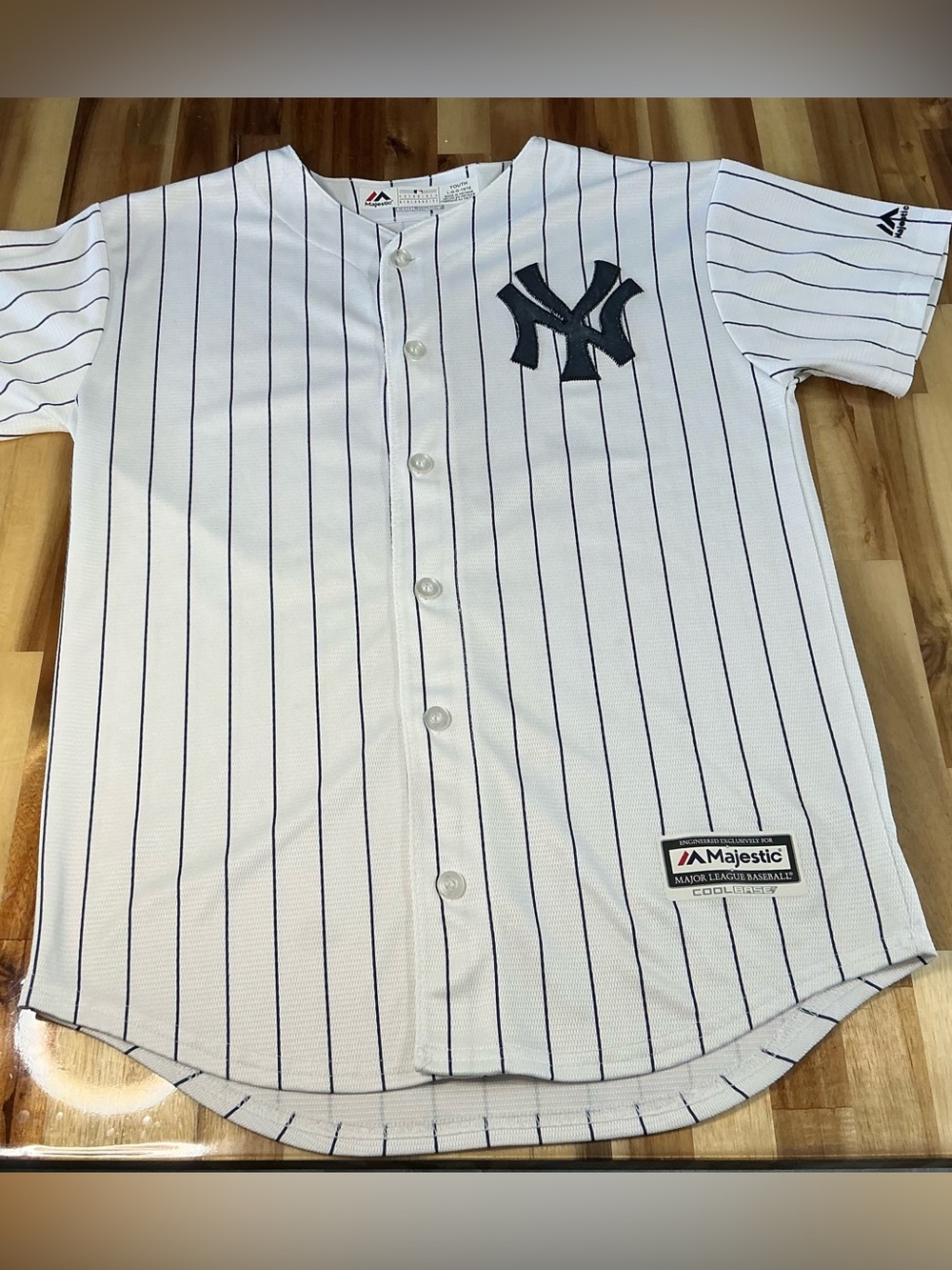 Majestic White Navy Pinstripe New York Yankees Button-Up Jersey